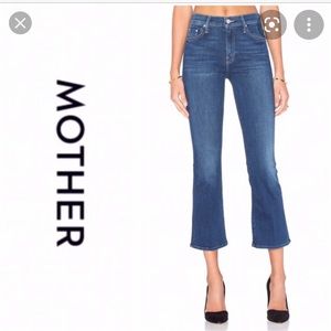 Mother insider crop step in faster